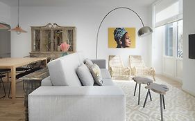 Simone By Feelfree Rentals
